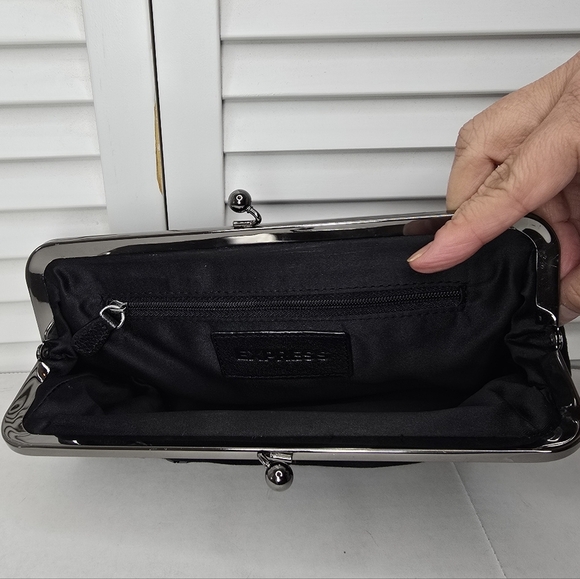 EXPRESS Vintage Black Velvet Sequin Clutch Bag Kiss Lock Purse Women’s‎ Evening - Picture 5 of 9